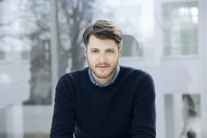 sacher-konstantin_farbe-katharina-ivanisevic_klein