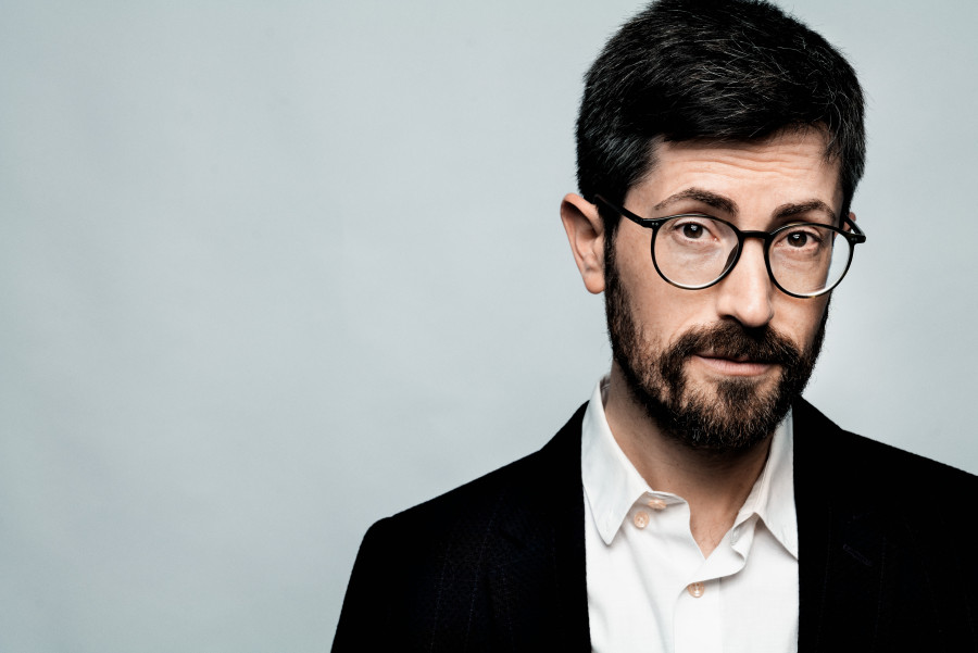 ron-segal300cmathias-bothor_foto-frei-zur-veroeffentlichung-ausschliesslich-bei-buchbesprechungen-oder-veranstaltungsankuendigun