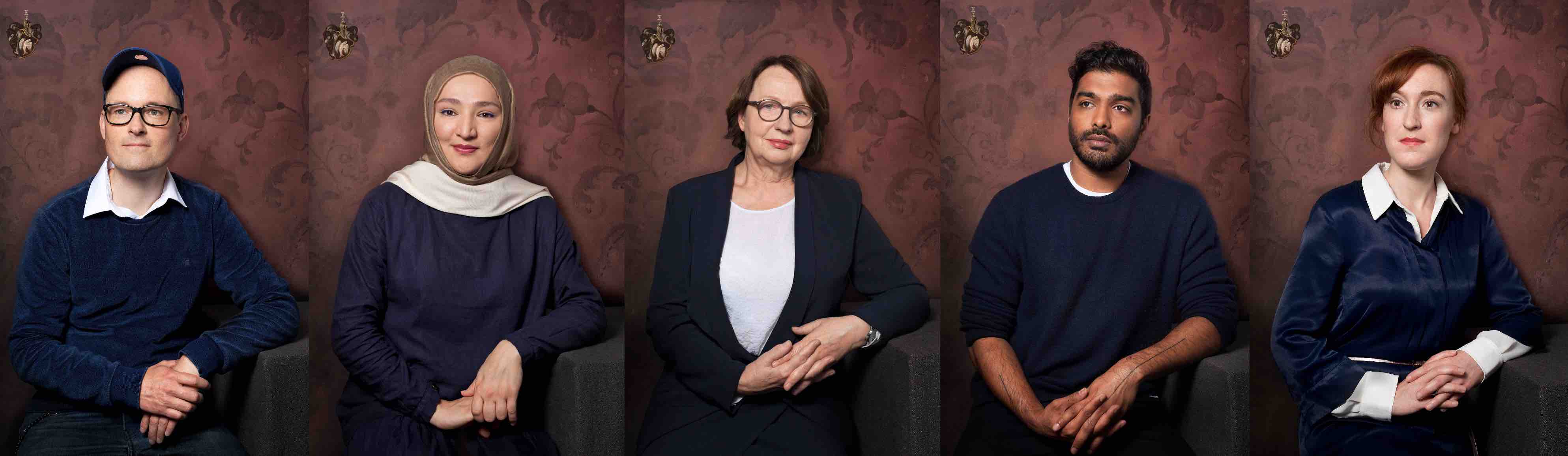 Porträts von Autor*innen im Stil der Biedermeier-Zeit