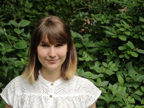 julia-hoffmann-482x361-q92