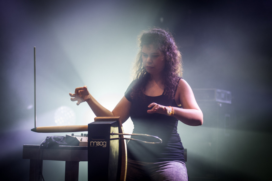 verena-marisa_theremin_theatronmusiksommer_140818@johannes_kliemt-15